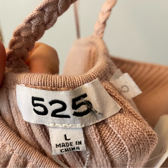 4/$25 525 America halter knit crop top - Picture 3 of 3